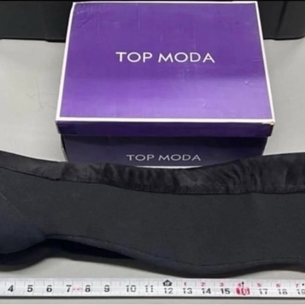 Top Moda Black Knee-High Boots - Picture 3 of 7